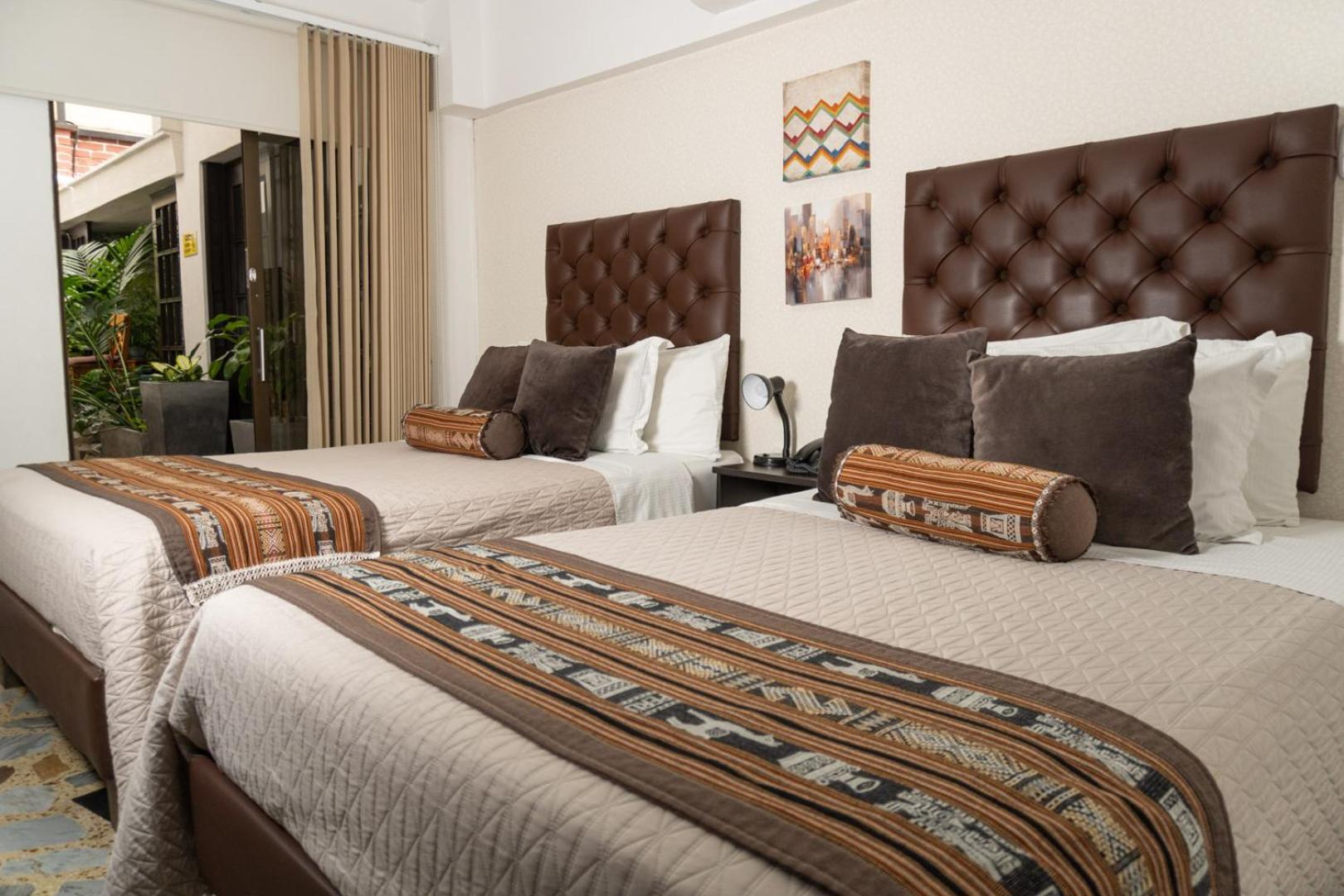 Hotel Alamos Del Parque 佩雷拉 外观 照片